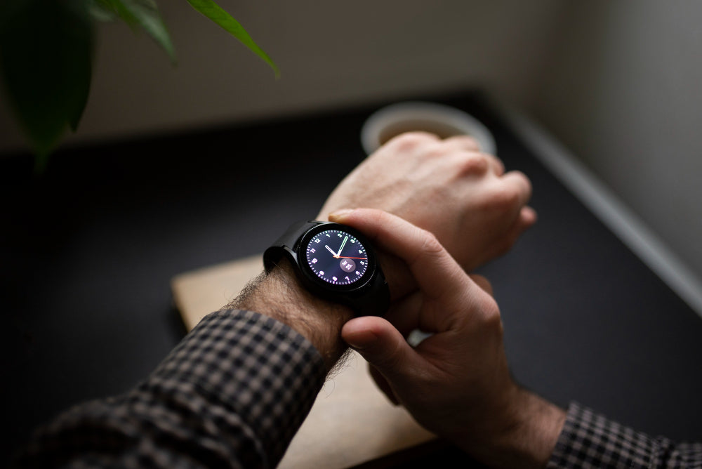 Top 3 AMOLED Smartwatches You Must Buy in 2024!