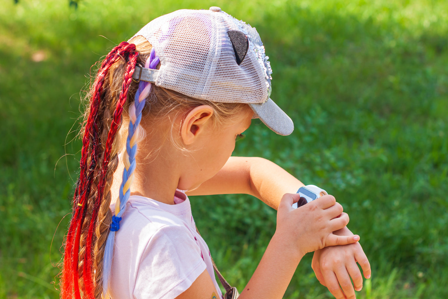 How Girls' Smartwatches Are Empowering Young Women in Pakistan